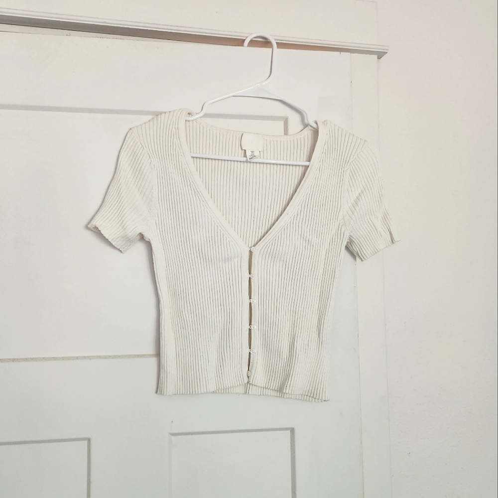 h&m tee